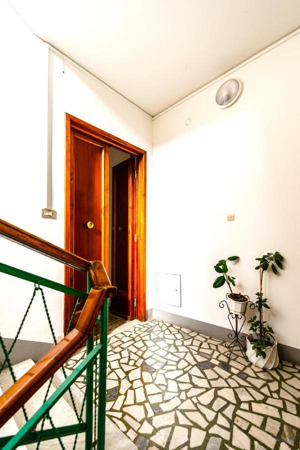 Hostly - The Urban Garden House - 3 Bedrooms, Garden, Great Location! Πίζα Εξωτερικό φωτογραφία